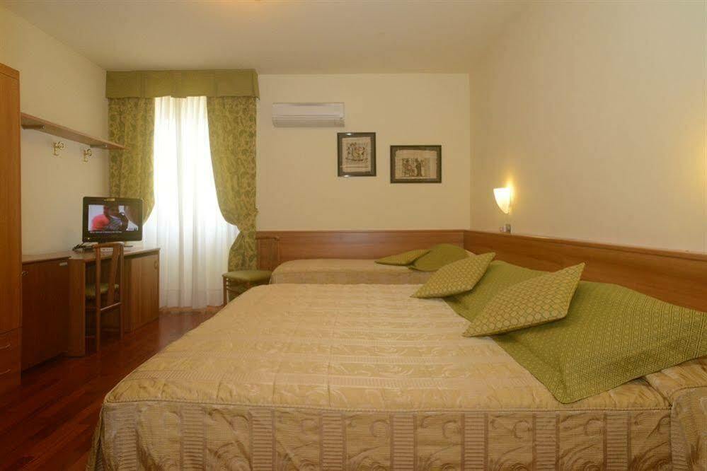 Hotel Colomba Флоренция Экстерьер фото
